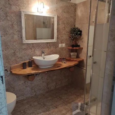 Appartement Orange Garden Loft Kala Nera