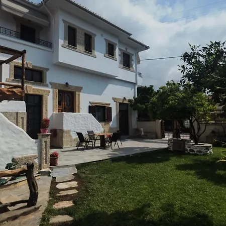 Orange Garden Loft Kala Nera