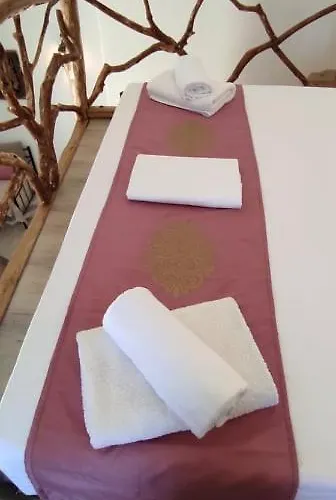 Orange Garden Loft *