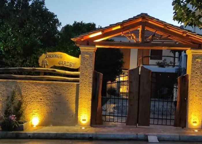 Apartament Orange Garden Loft Kala Nera